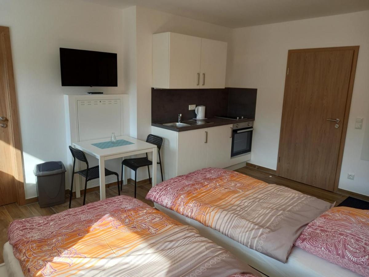 Ferienwohnung Heimatliebe Bruckmaier Neustadt an der Donau Exterior foto